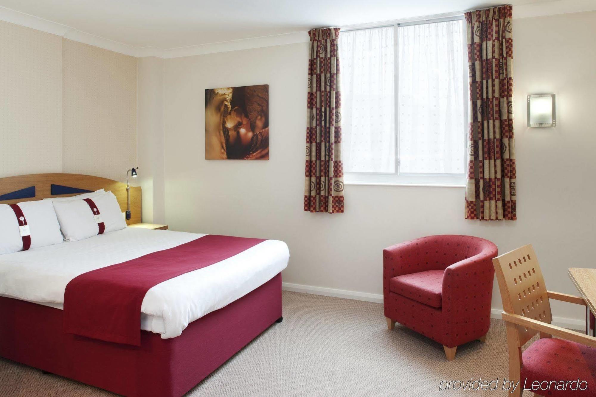 Premier Inn Nottingham City Room photo
